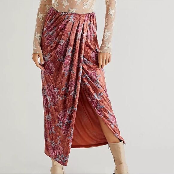 NWOT Free People Poets Velvet Sarong Skirt Feminine High Rise Floral Wrap S Chic - Picture 1 of 10